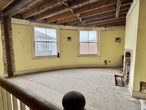 Photo 6- click for photo gallery